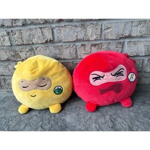 Ninja‎ Life Hacks Cute Round Red and Yellow Ninja Plush Stuffed Animal Toy Set